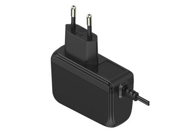 kopen 5V 1A, 5V 1.5A, de Muur van 12V 1A zetten AC Adapter voor de Doos/de Router/Mobiel/PC van TV op online manufacture