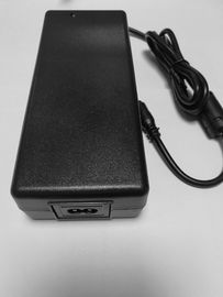 kopen de Adapter van de de Omschakelingsmacht van 12V 5A 60W met AC Koord 1.2m/1.5m/1.8m online manufacture