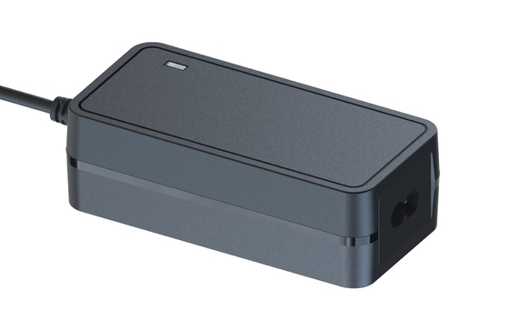 kopen SAA-gecertificeerde schakelstroomvoorziening voor bureaubureaus Inputspanning 100-240V AC US Plug 1.6A Max Input Current online manufacture