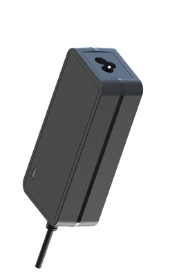 Goede prijs. 85% efficiëntie Desktop schakeling stroomvoorziening met Amerikaanse stekker en 100-240V AC Input Voltage online