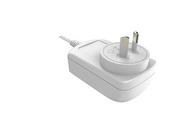Goede prijs. 24W de witte van de de Omschakelingsvoeding van 5V 9V 12V 15V 24V Universele AC Muur zet op online