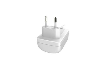 Goede prijs. universele de Machtsadapter van 12V 1.5V AC met de Stop van de 2 Speldeu voor de Markt van Europa online