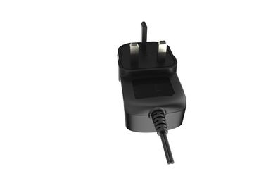 Goede prijs. Adapter van de RoHS zet de Gediplomeerde 24W Universele Macht met Britse Speldmuur op online